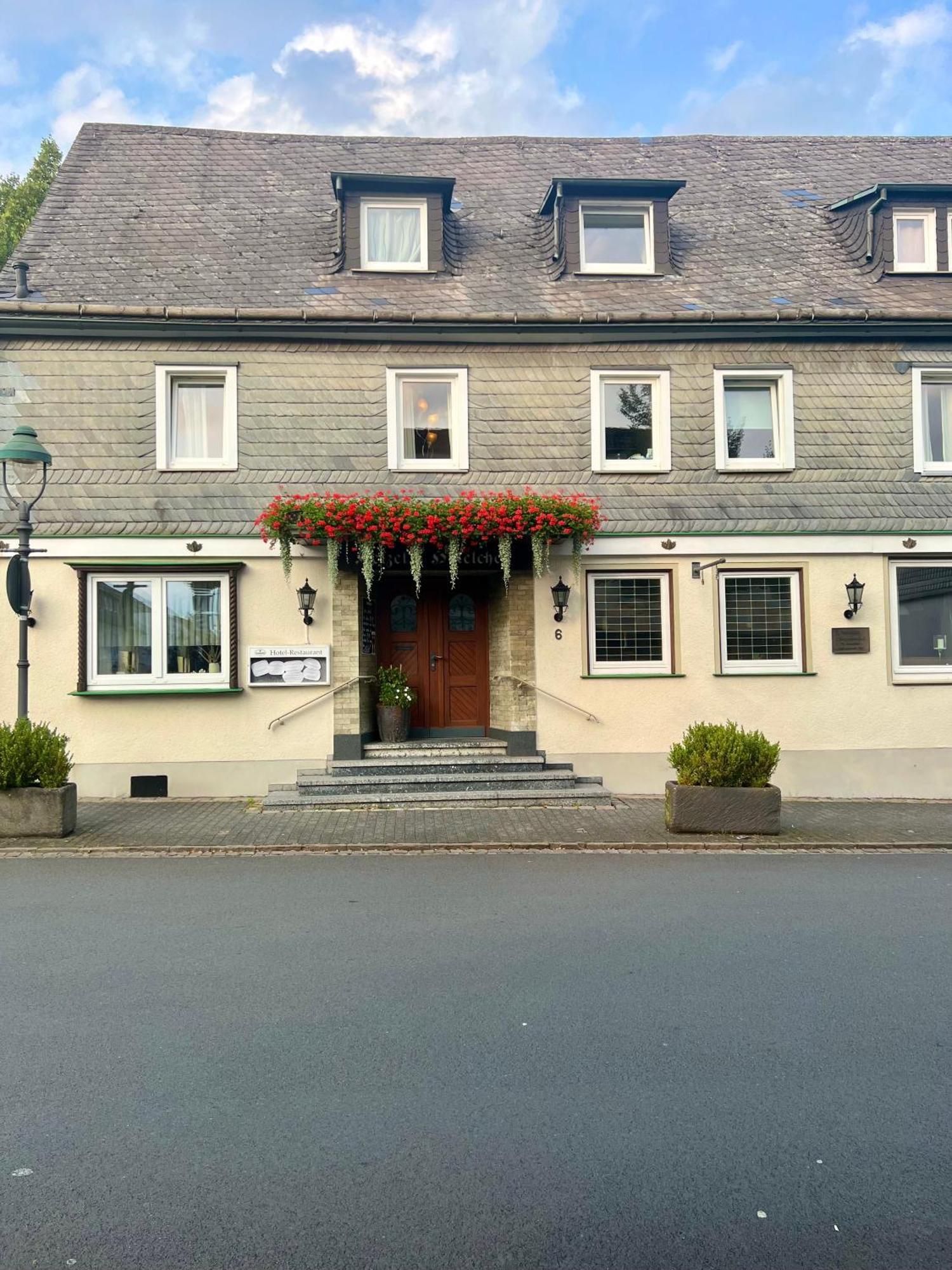 Hetzel'S Hotelchen Olpe bei Meschede Extérieur photo